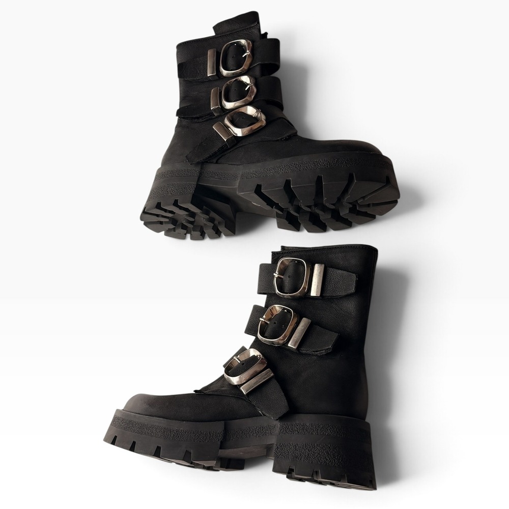Steve Madden Roland Black Leather Moto Strappy Boots Chunky Lug Sole Women's 7